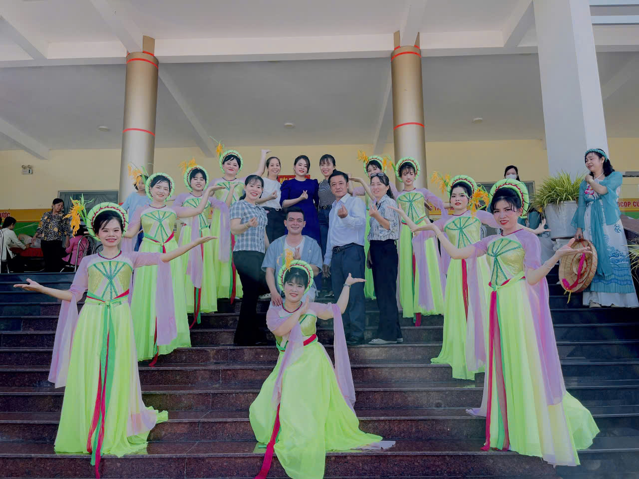 Tiếng hát mầm non